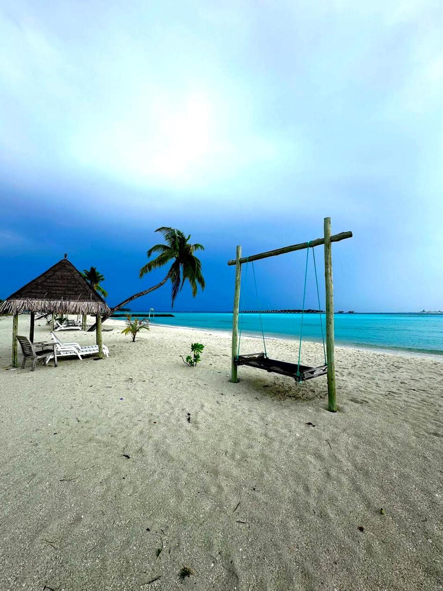 Wind Breeze Sunset View Inn Guraidhoo  Bagian luar foto