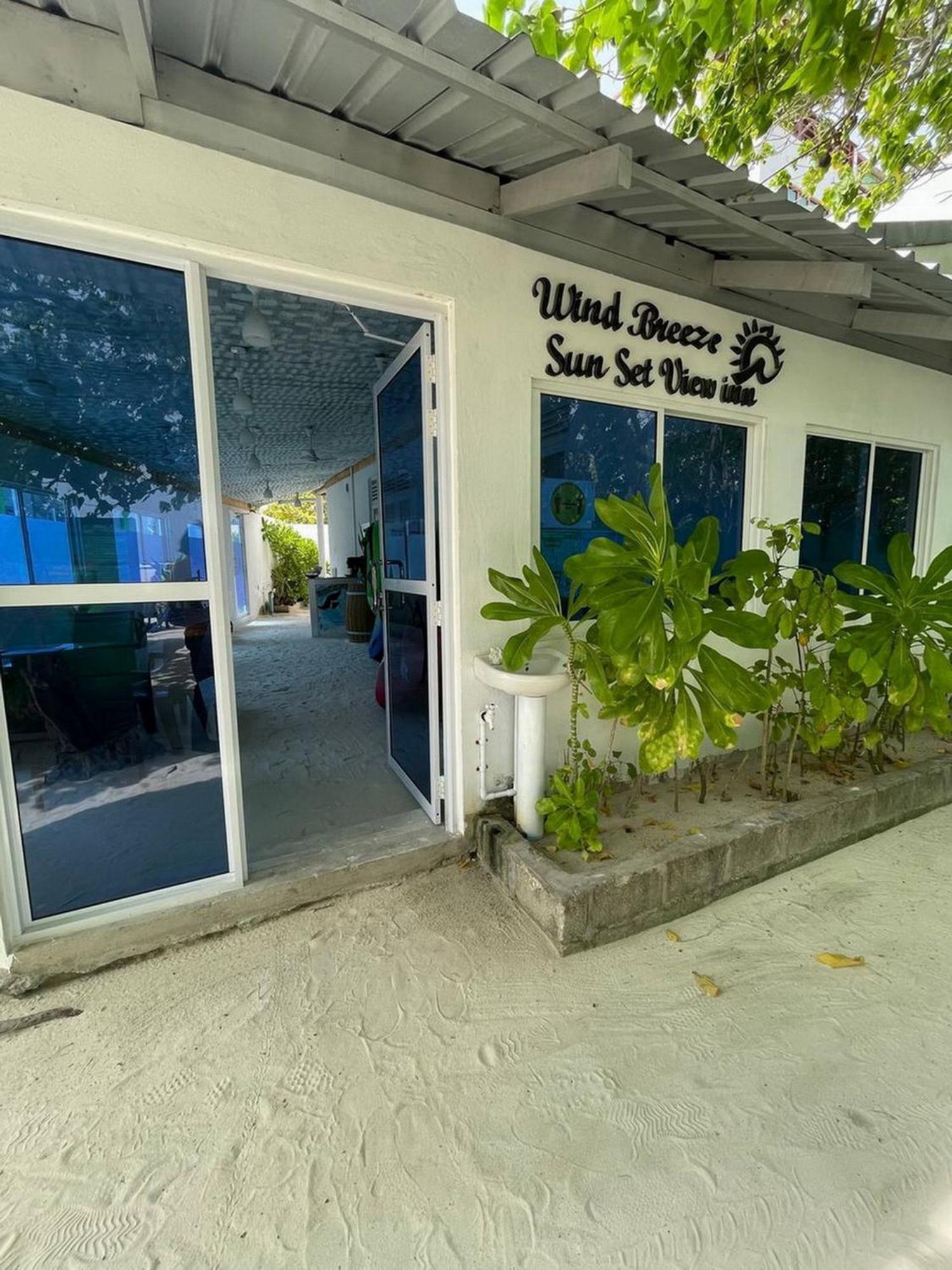 Wind Breeze Sunset View Inn Guraidhoo  Bagian luar foto